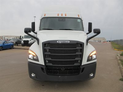 2023 Freightliner Cascadia