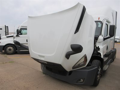 2023 Freightliner Cascadia 126