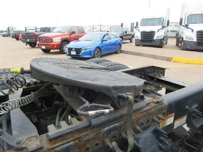 2023 Freightliner Cascadia 126