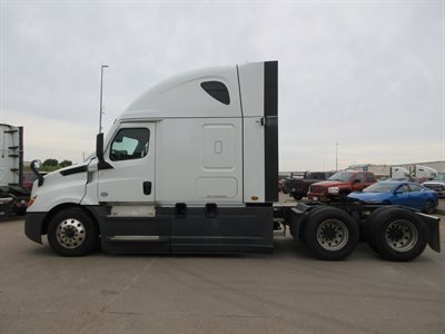 2023 Freightliner Cascadia 126