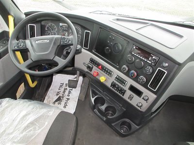 2023 Freightliner Cascadia 126