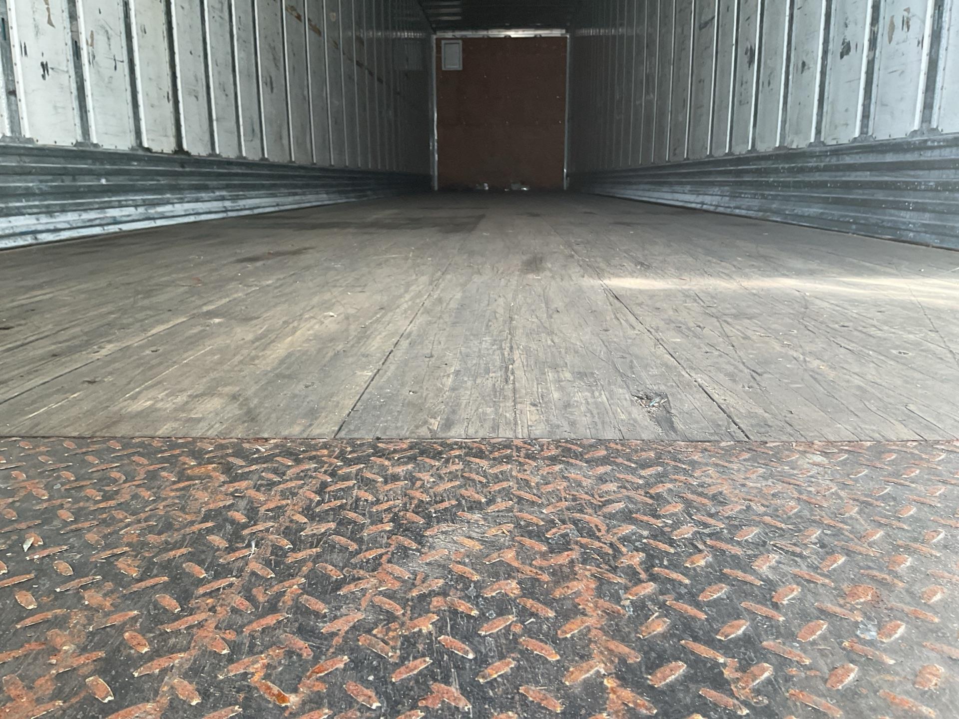 2014 Utility 4000DX