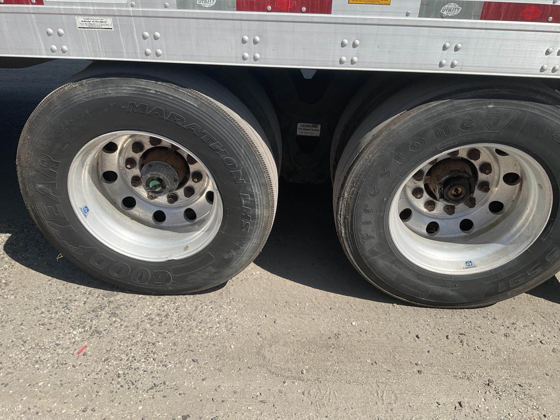 2014 Utility 4000DX