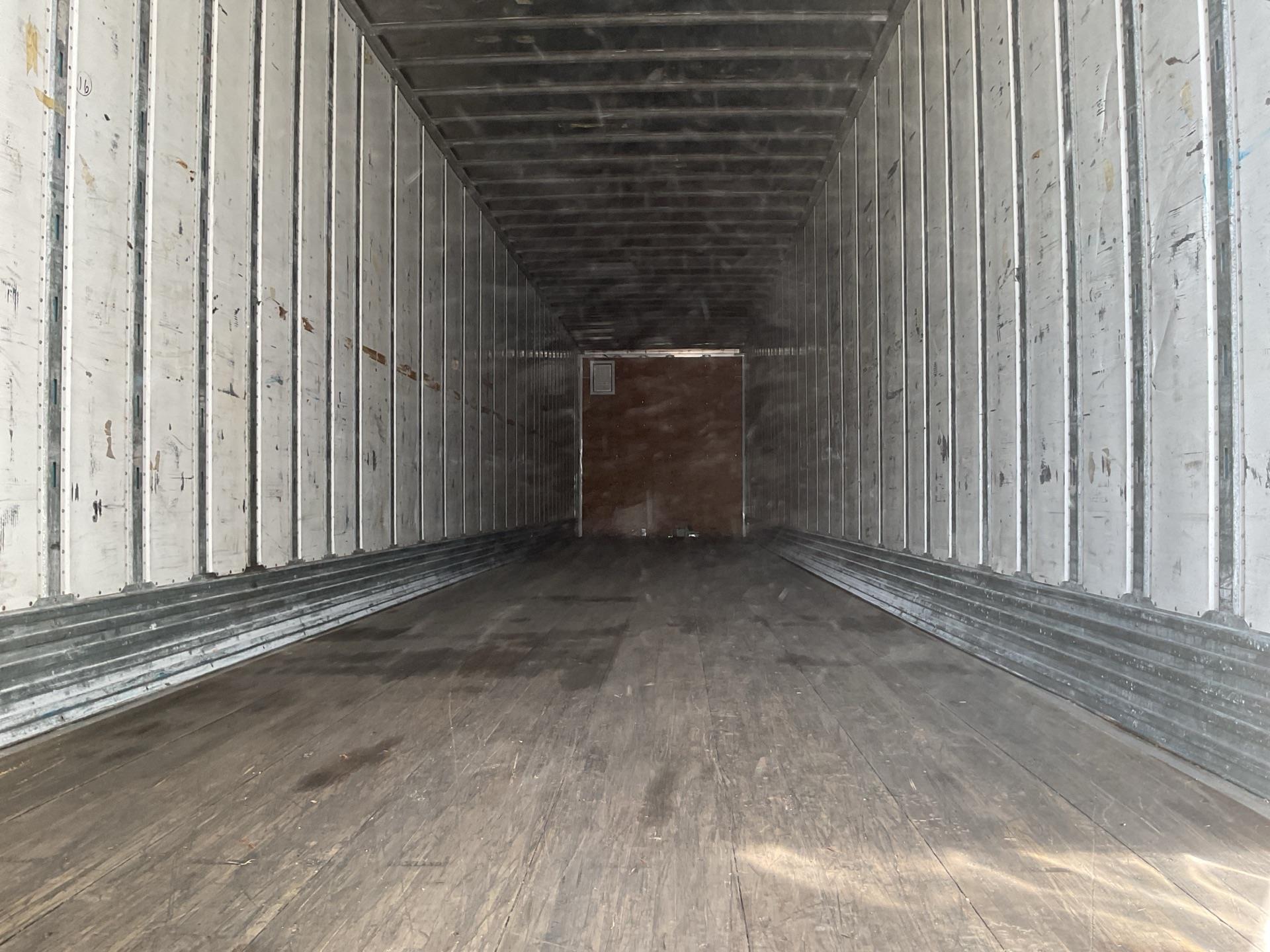 2014 Utility 4000DX