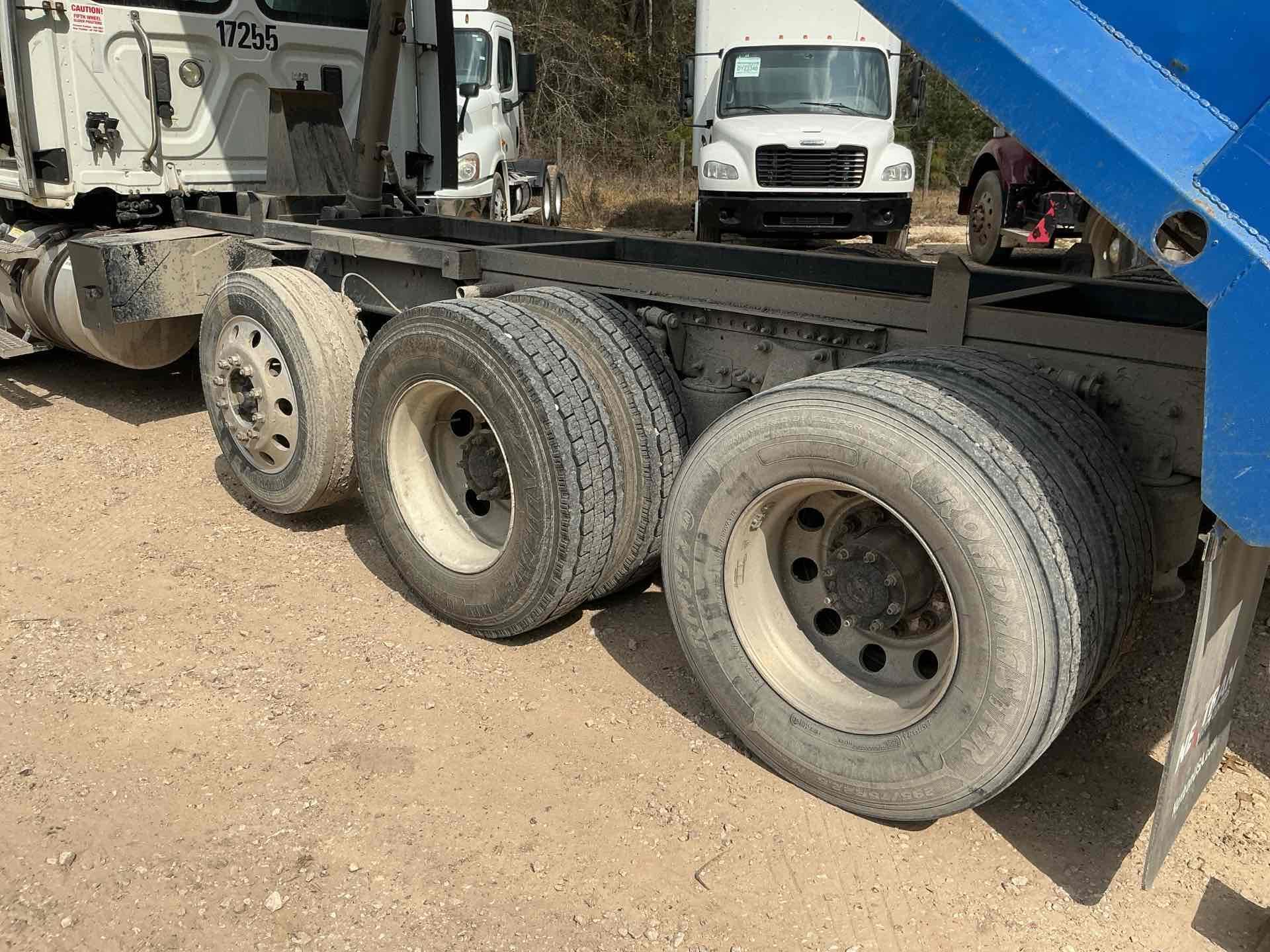 2017 Freightliner Cascadia 125