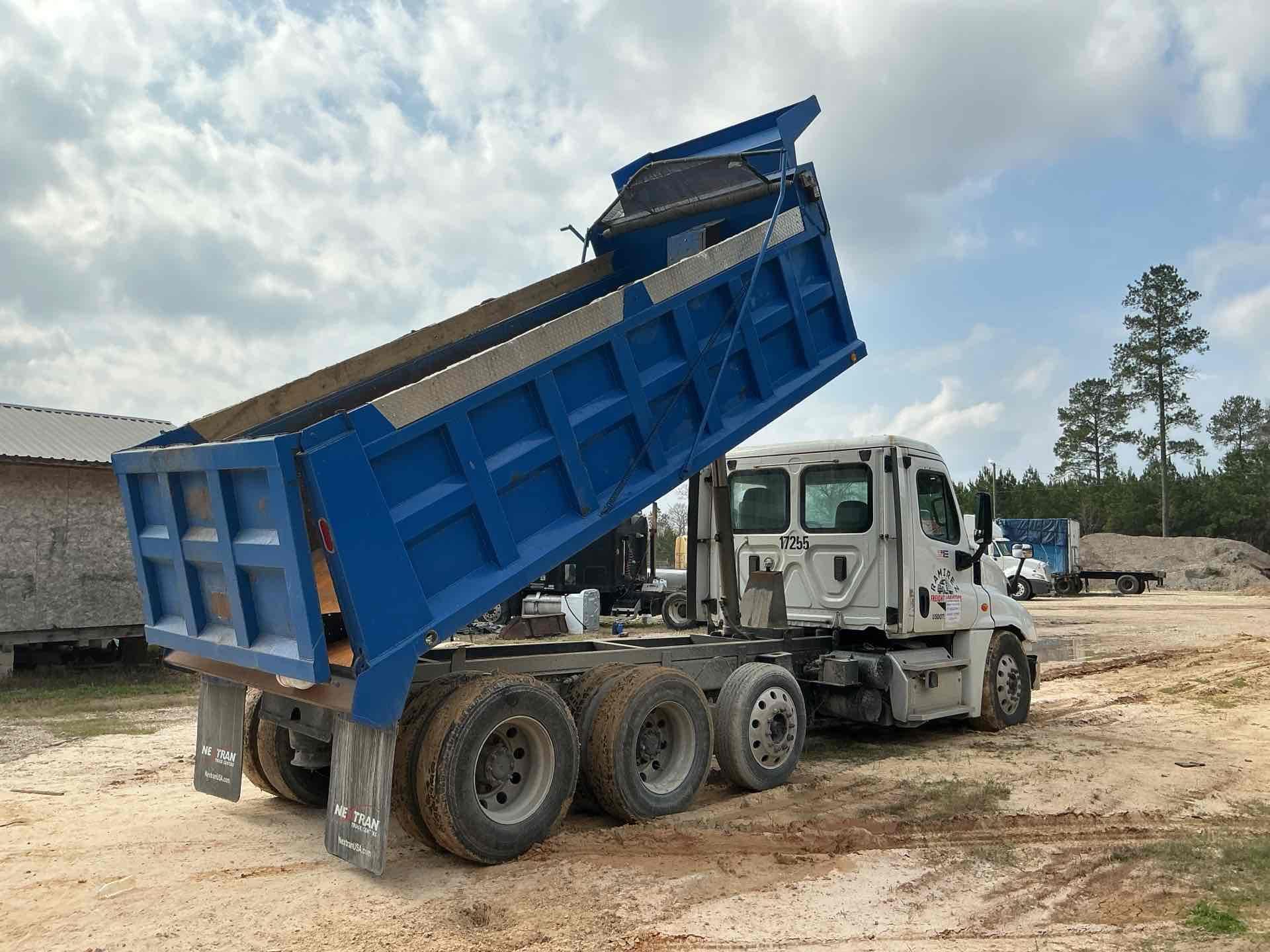 2017 Freightliner Cascadia 125
