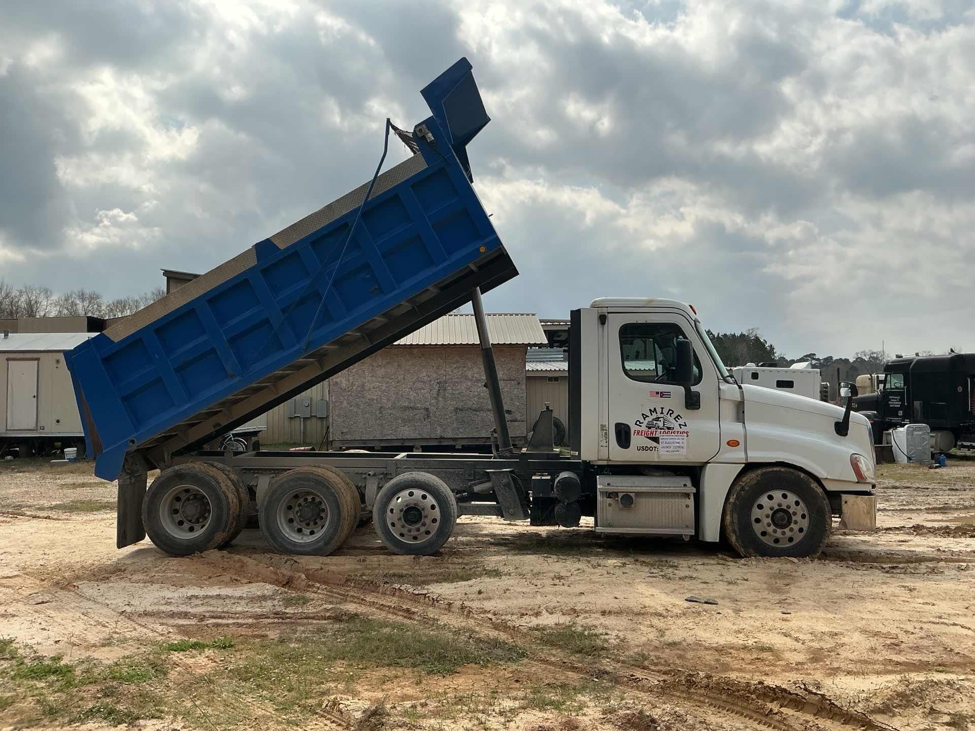 2017 Freightliner Cascadia 125