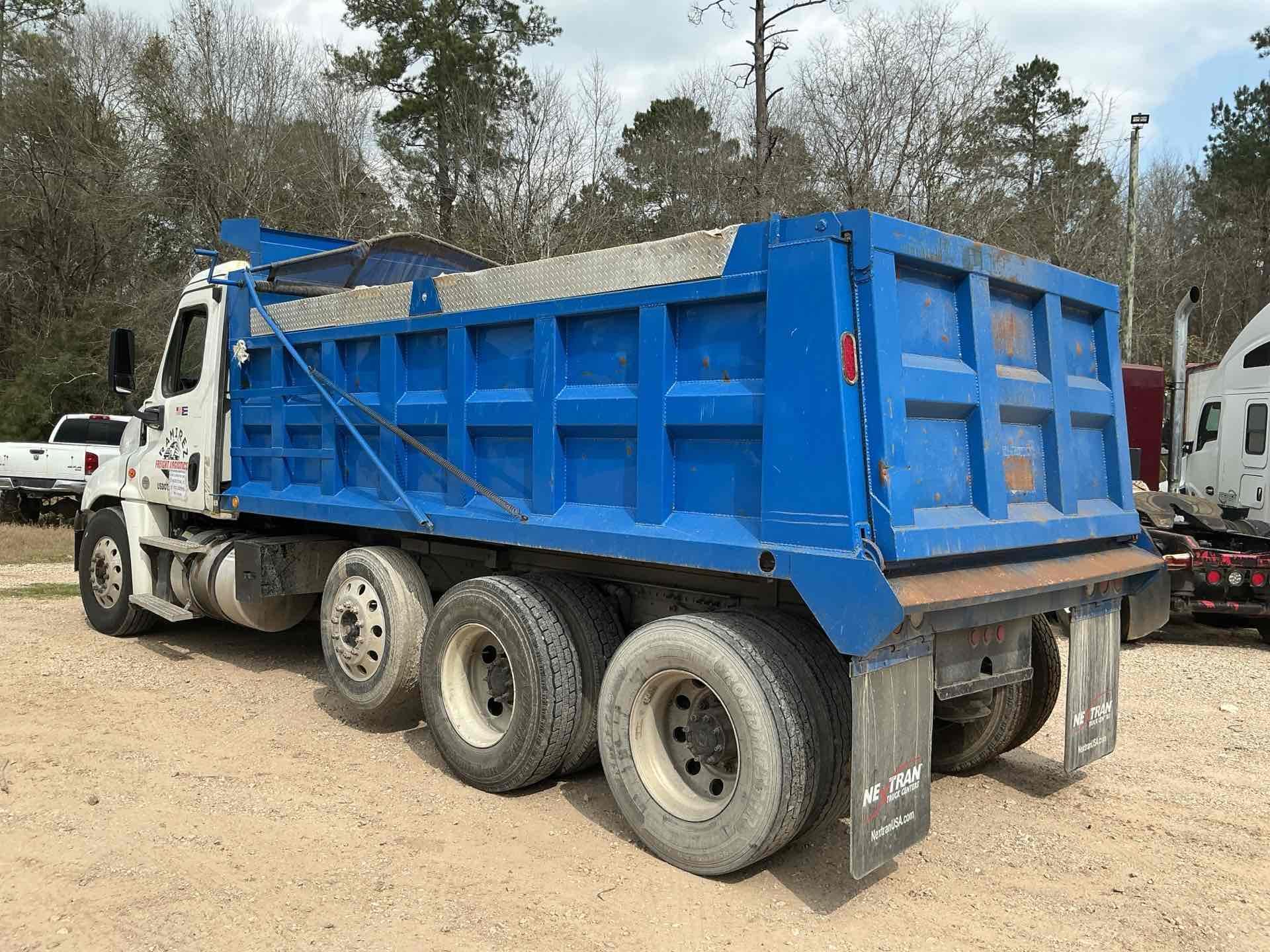 2017 Freightliner Cascadia 125