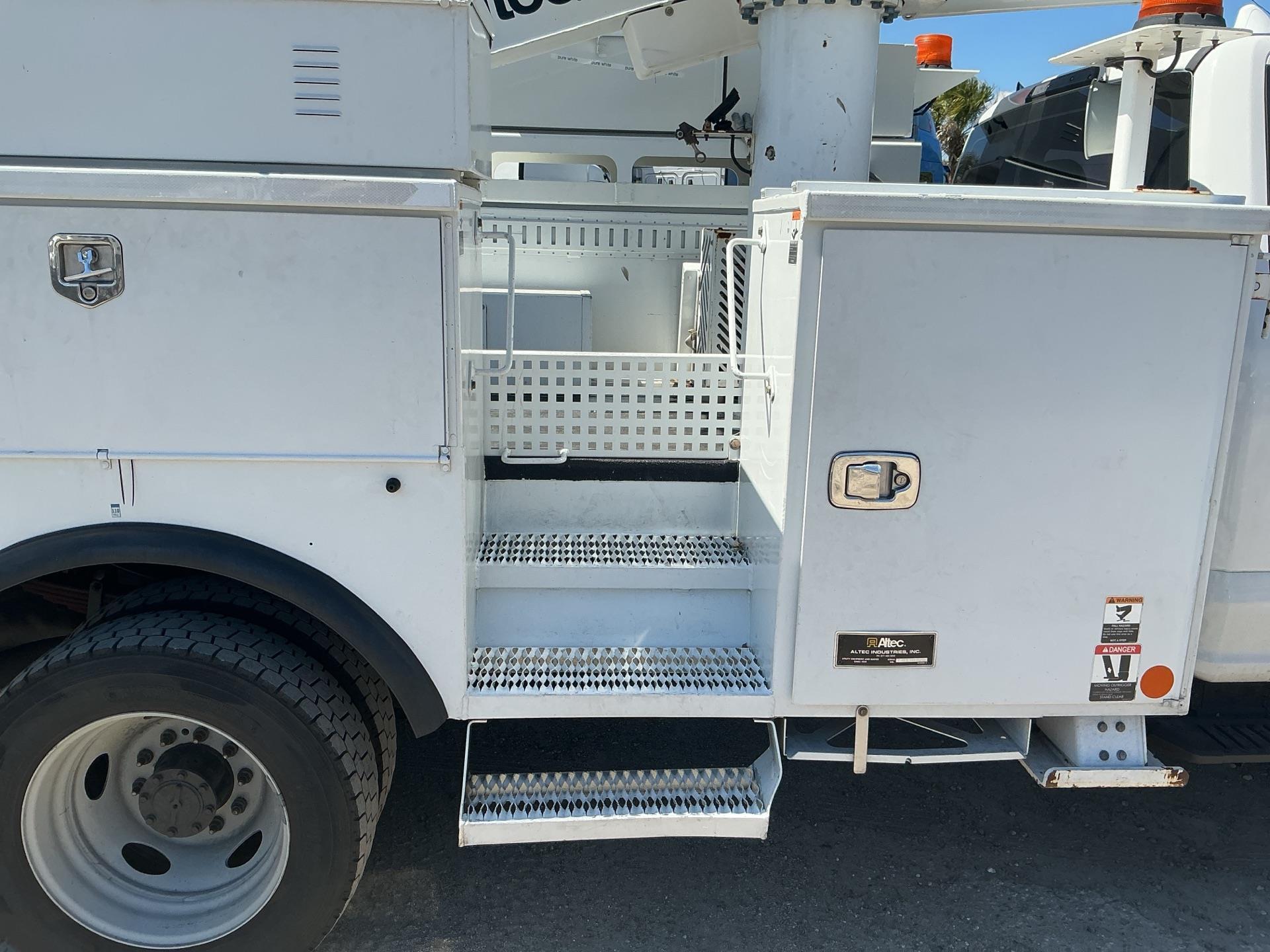 2017 Ford F550