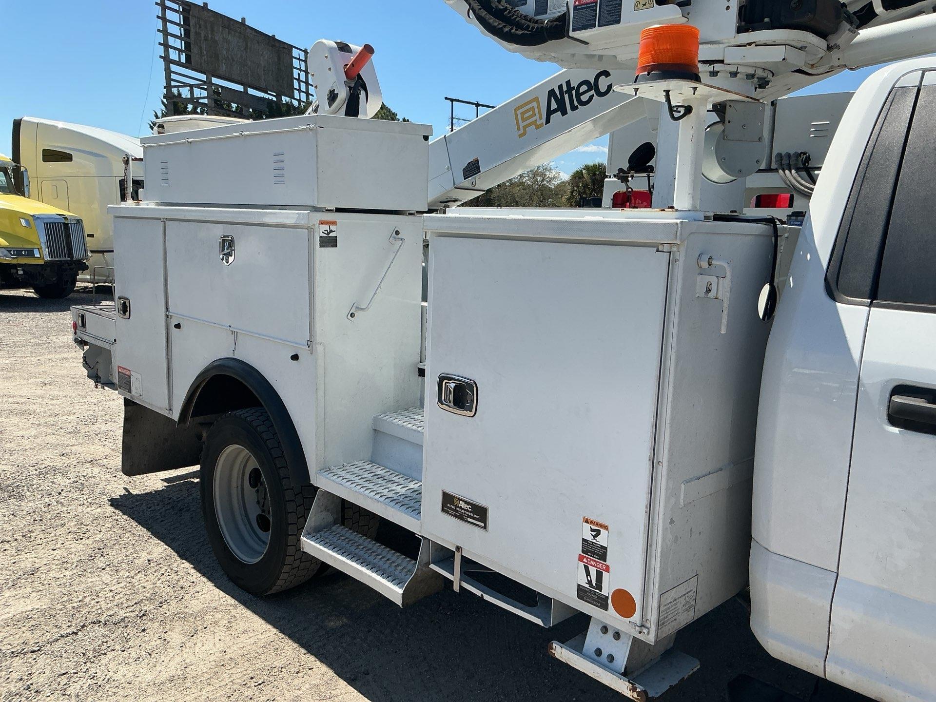 2017 Ford F550