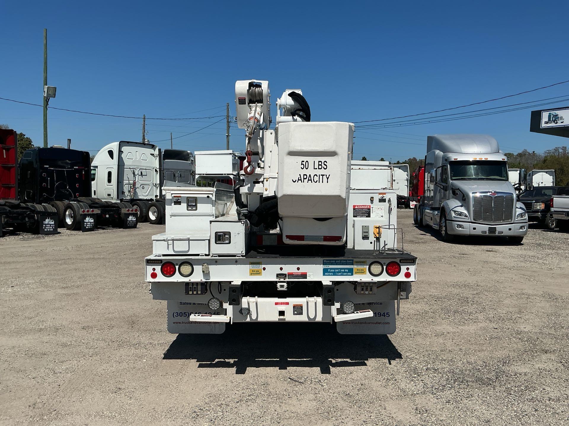 2017 Ford F550