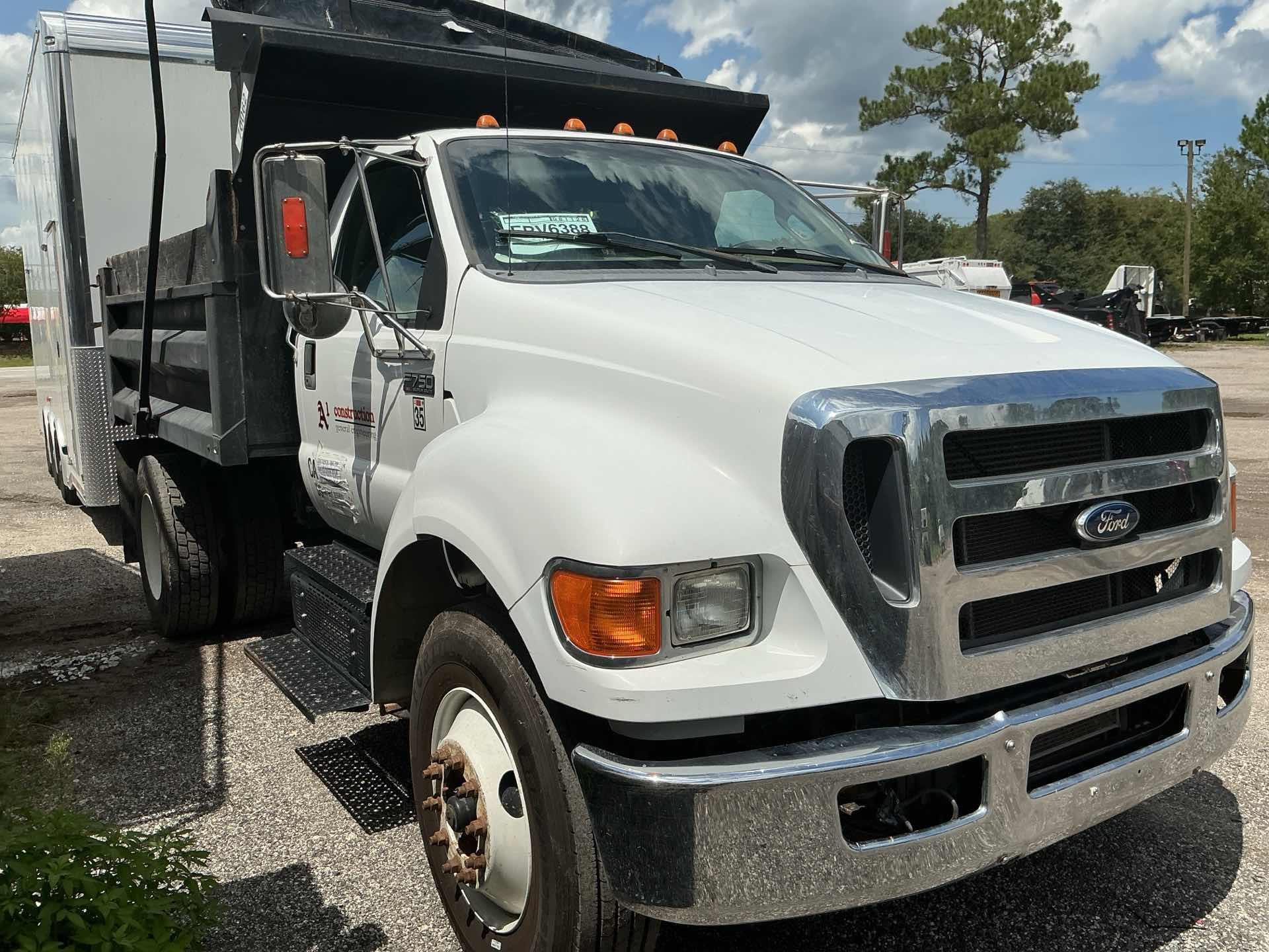 2015 Ford F750
