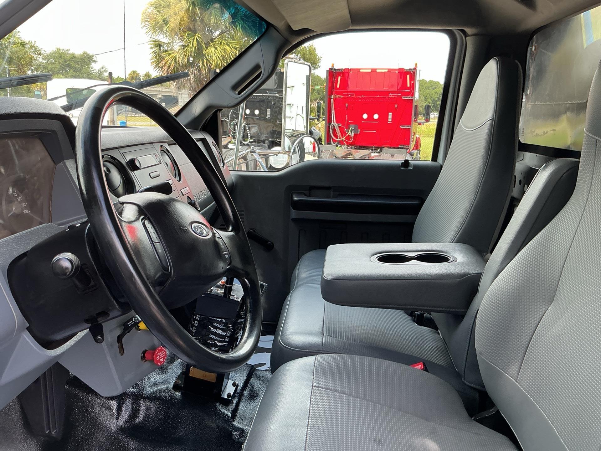 2015 Ford F750