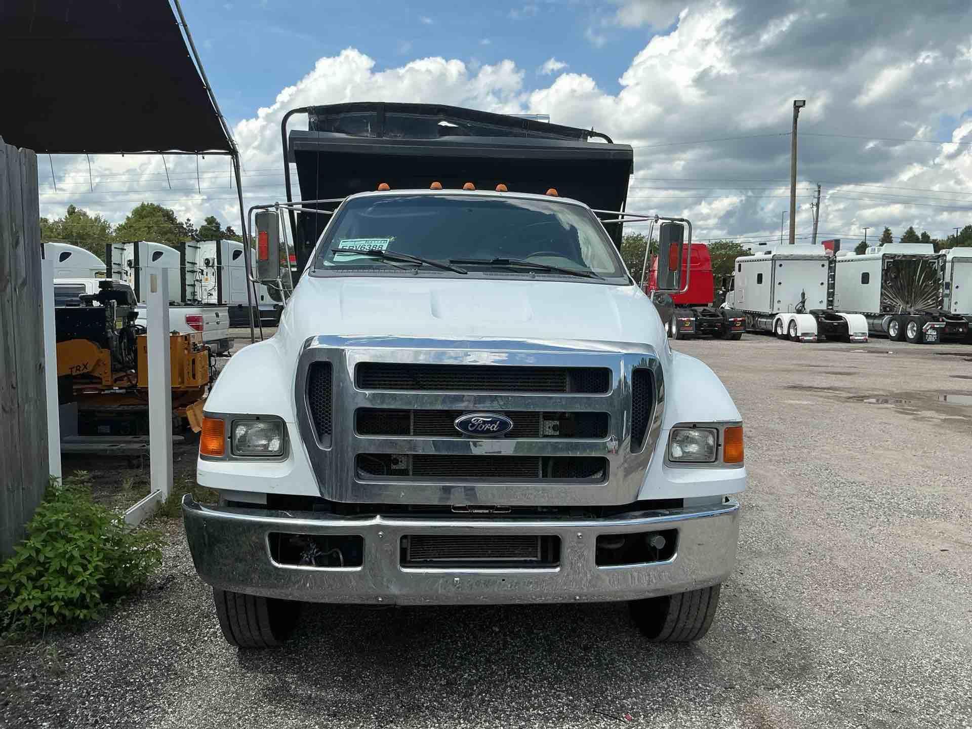 2015 Ford F750