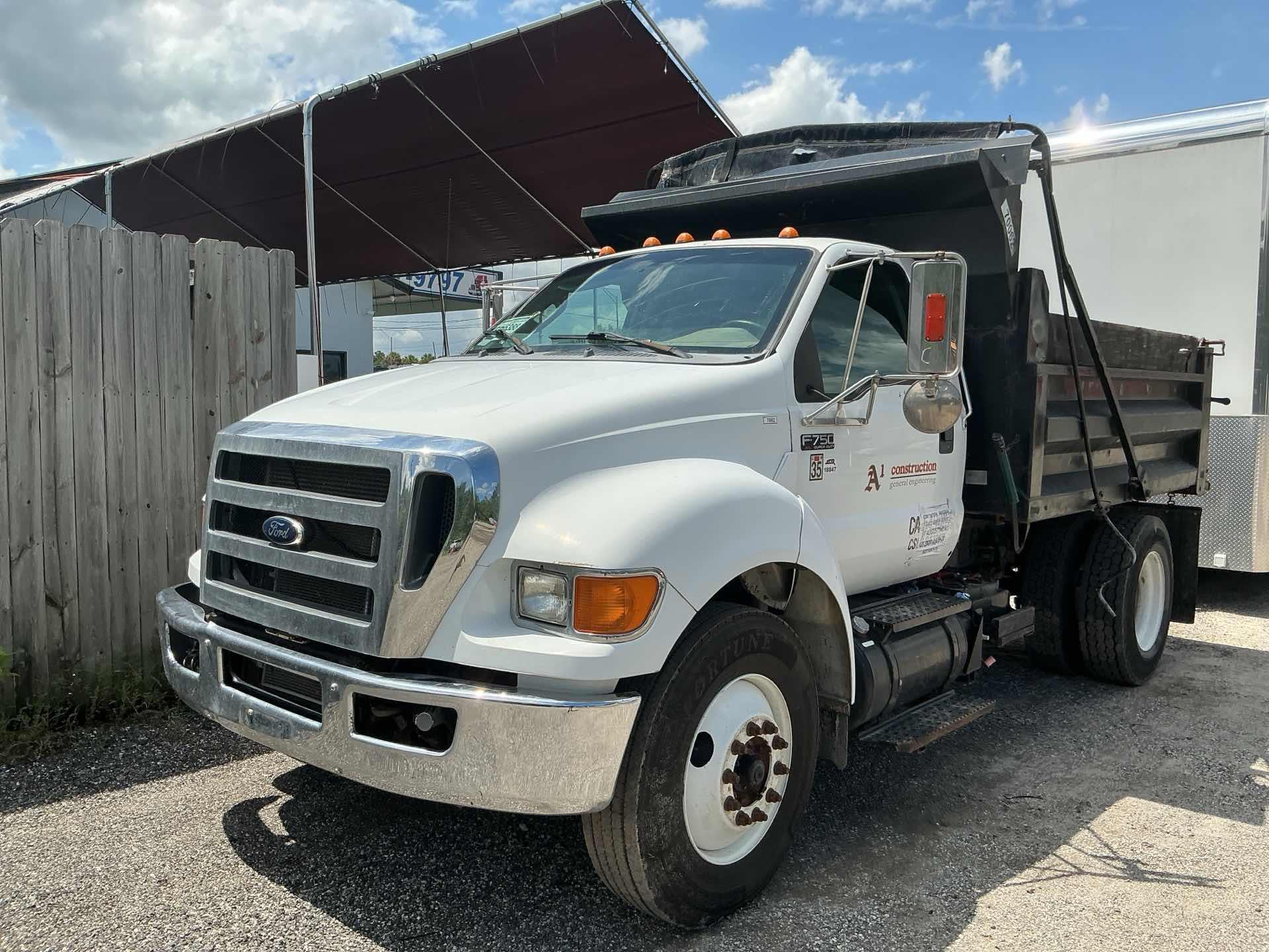 2015 Ford F750