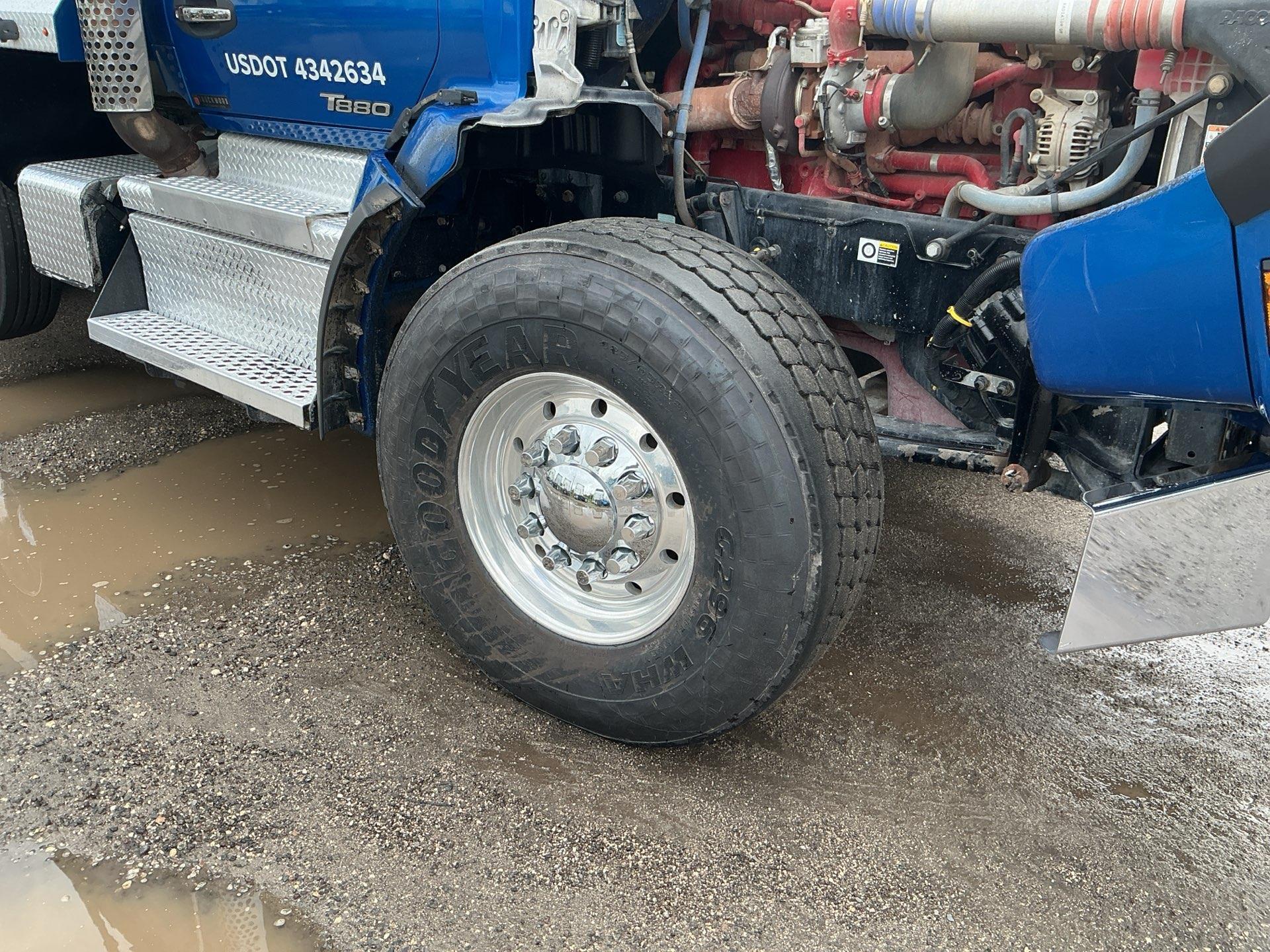 2018 Kenworth T880