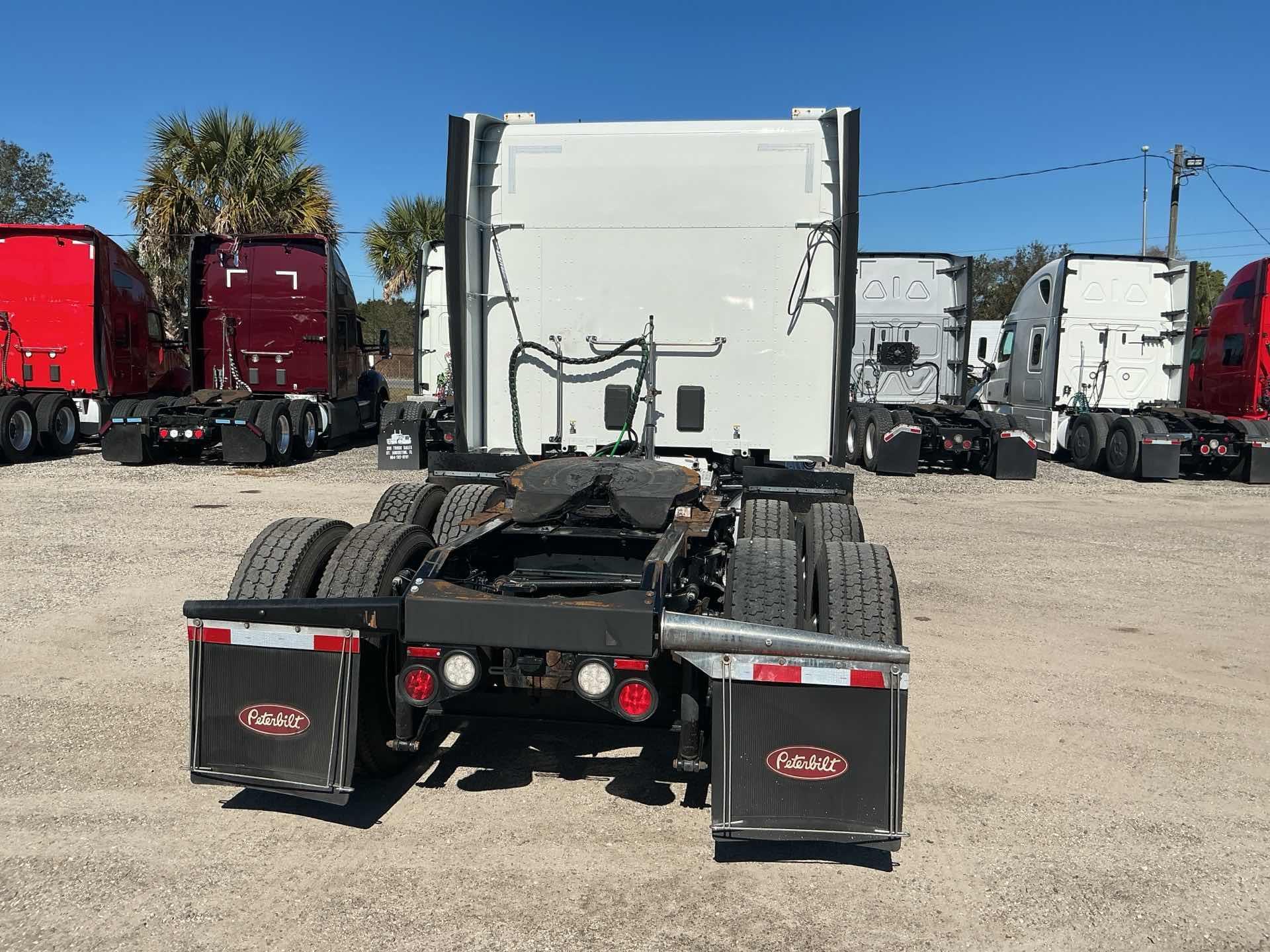 2019 Peterbilt 567