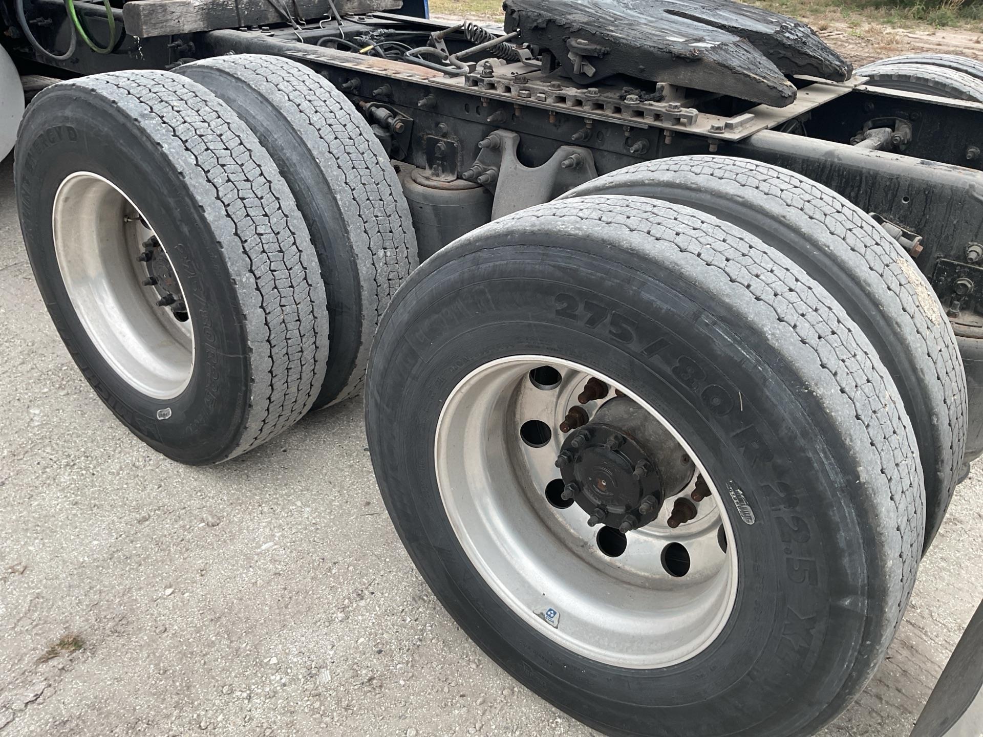 2019 International LT625