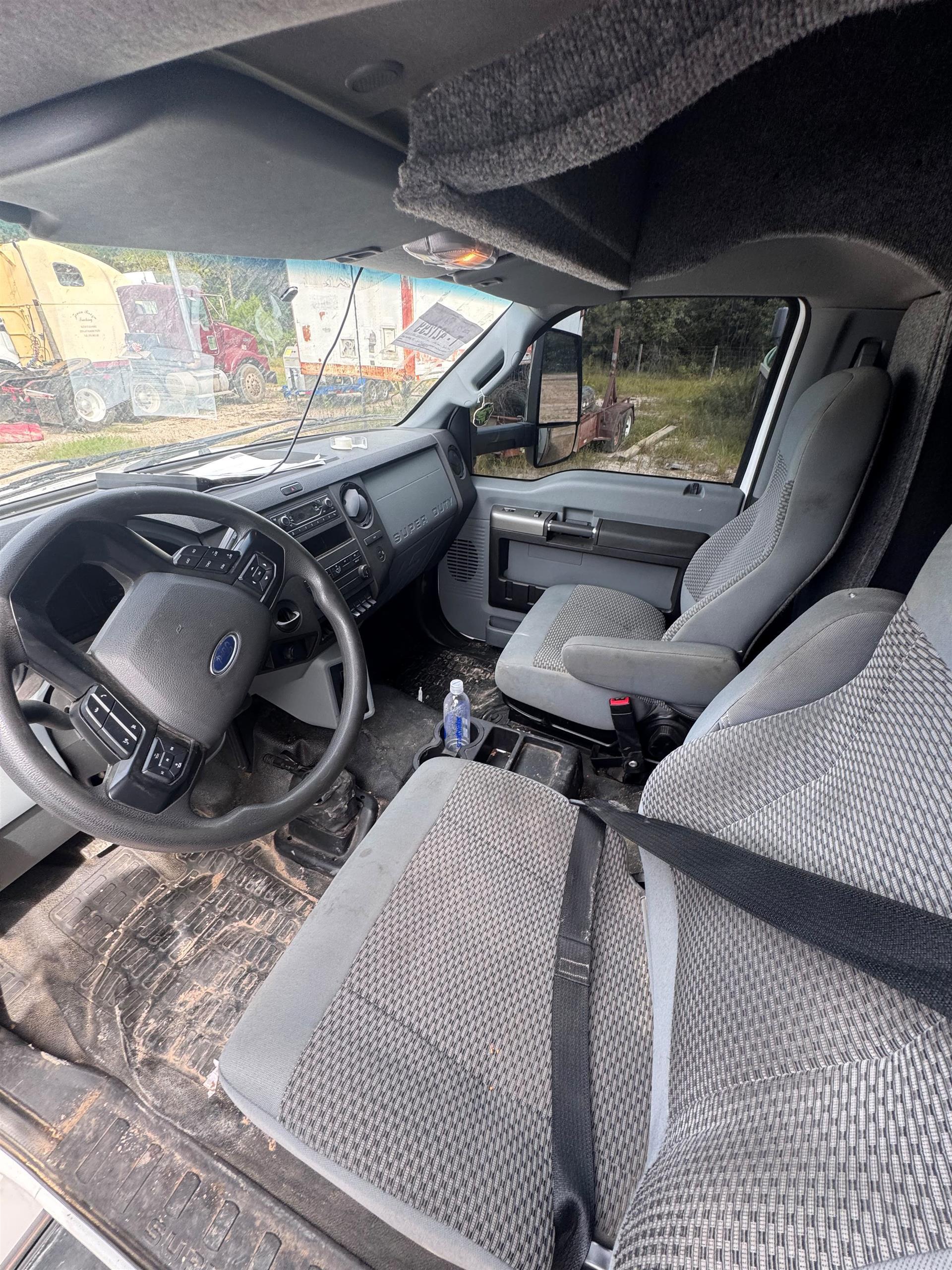 2022 Ford F650
