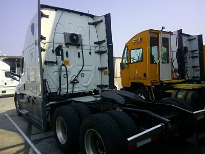 2022 Freightliner Cascadia 126