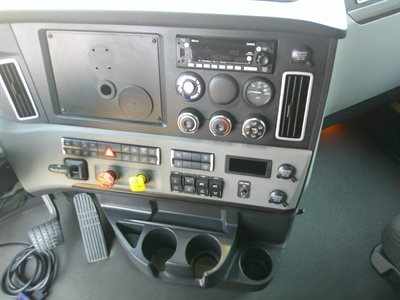 2022 Freightliner Cascadia 126