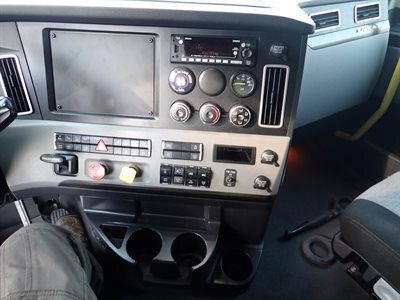 2022 Freightliner Cascadia 126
