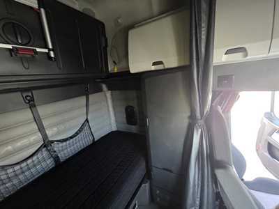 2022 Freightliner Cascadia