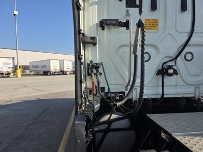 2022 Freightliner Cascadia