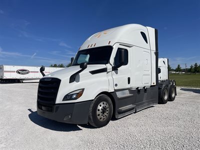 2022 Freightliner Cascadia 126