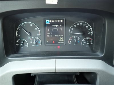 2022 Freightliner Cascadia 126