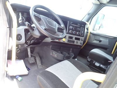 2022 Freightliner Cascadia 126