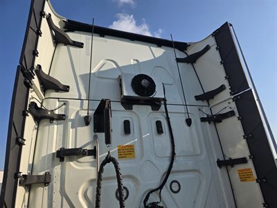 2022 Freightliner Cascadia