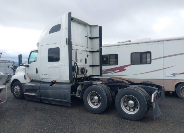 2021 International LT625