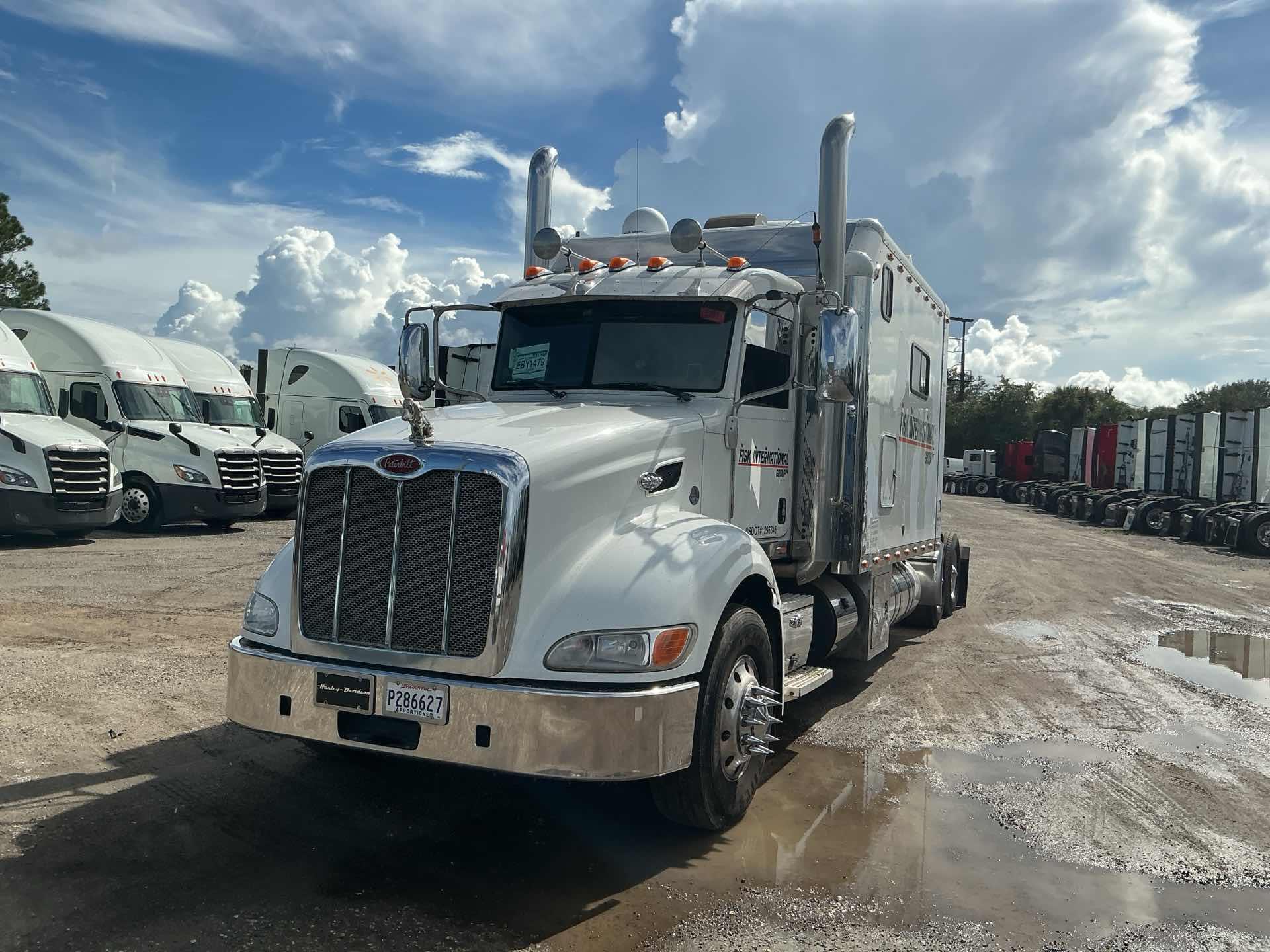 2014 Peterbilt 386