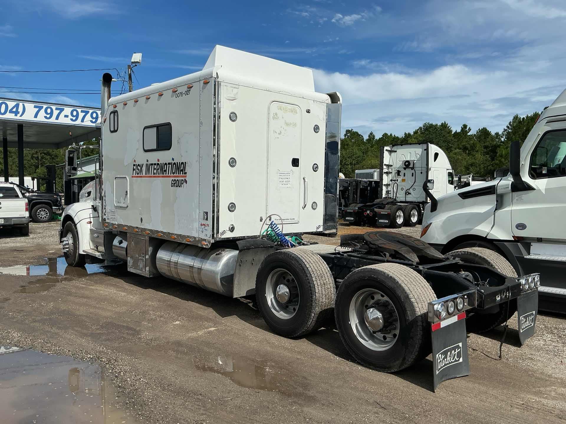 2014 Peterbilt 386