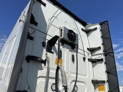 2022 Freightliner Cascadia