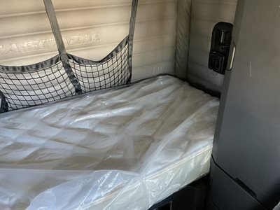 2022 Freightliner Cascadia