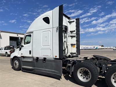 2022 Freightliner Cascadia