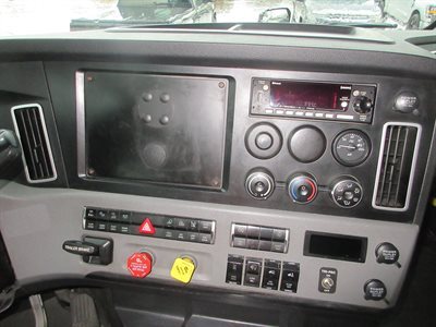2023 Freightliner Cascadia