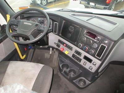 2023 Freightliner Cascadia