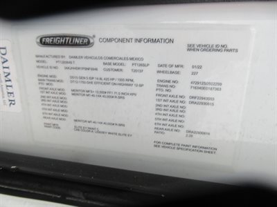 2023 Freightliner CASCADIA 126