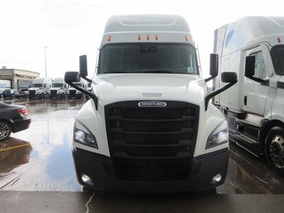 2023 Freightliner Cascadia