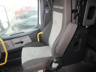 2023 Freightliner Cascadia