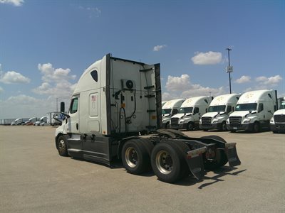 2022 Freightliner Cascadia