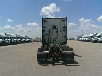 2022 Freightliner Cascadia