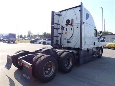 2022 Freightliner Cascadia