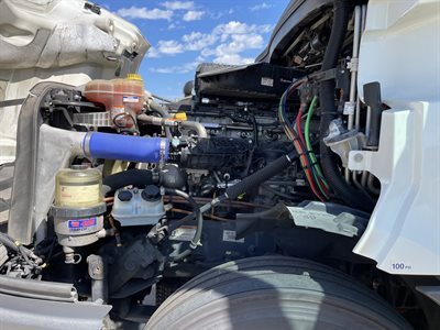 2022 Freightliner CASCADIA 126