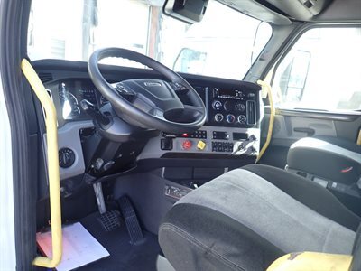 2022 Freightliner Cascadia