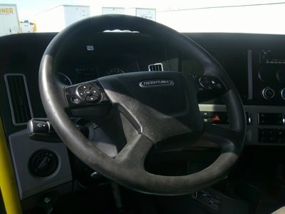 2022 Freightliner Cascadia