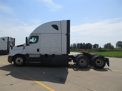2022 Freightliner Cascadia